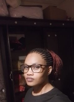 Vivian New Arrival - escort in Jeddah Photo 3 of 4