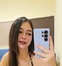 Vivian professional massage - escort in Al Juffair Photo 6 of 10