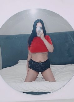 Vivian Professional Massage - puta in Riyadh Photo 5 of 19