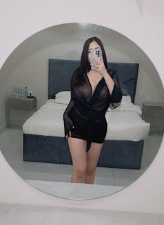 Vivian Professional Massage - puta in Riyadh Photo 24 of 24