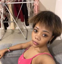 Vivian - escort in Khobar