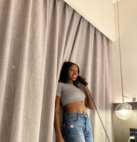Viviana - escort in Singapore