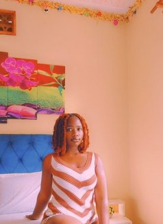 Vivianbea - puta in Riyadh Photo 6 of 8