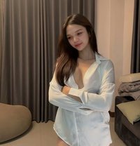 Vivie - escort in Bali