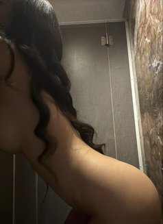 Vivienne (Your Fav Rental Gf) - escort in Singapore Photo 9 of 14