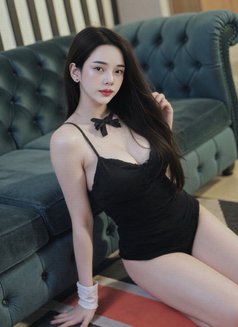 Vivii - escort in Taipei Photo 6 of 6