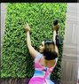 Vivisexy - puta in Enugu Photo 5 of 5