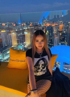 Vivvy baby - escort in Bangkok Photo 1 of 6