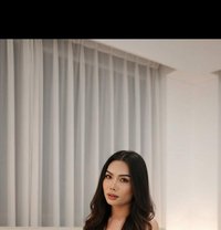 Vivy Vivy - masseuse in Dubai