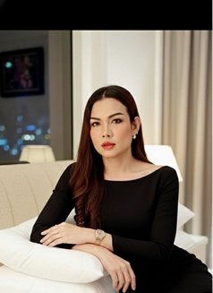 Vivy Vivy - masseuse in Dubai Photo 5 of 7