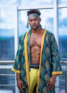 Vixason - Male escort in Nairobi Photo 5 of 9