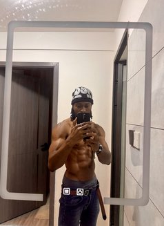 Vixason - Acompañantes masculino in Nairobi Photo 18 of 19