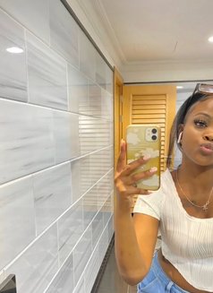 Vkcutie - escort in Beirut Photo 3 of 4