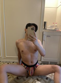 Vladimir - Male escort in İstanbul Photo 6 of 8