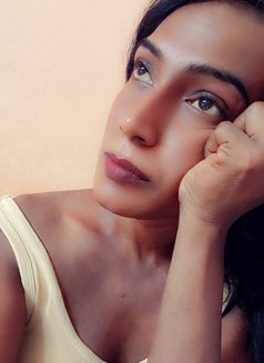 Vomika - Transsexual escort in Hyderabad Photo 2 of 2