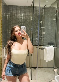 Vritika - escort in Navi Mumbai Photo 3 of 3