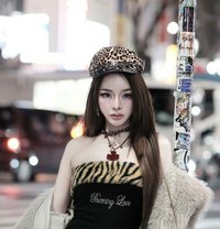 Vvip - escort in Taipei Photo 1 of 15