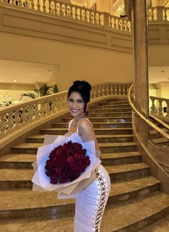 VVIP ROSIE - puta in Makati City Photo 20 of 22