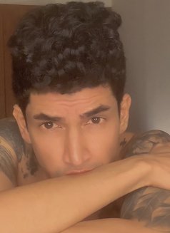 Vvip’s Only - Male escort in Dubai Photo 5 of 7