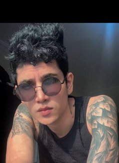 Vvip’s Only - Acompañantes masculino in Dubai Photo 7 of 9