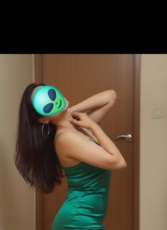 VVIP SERVICE - escort in New Delhi Photo 2 of 4