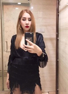 VVIP sexy lady - puta in Hyderabad Photo 10 of 12