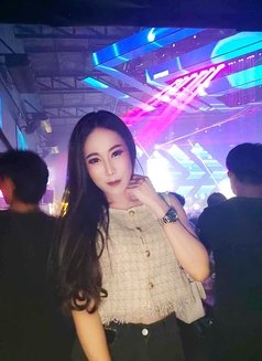 #VVIP🇹🇭 TOP - Transsexual escort in Al Manama Photo 8 of 9