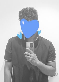 Vvvv - Male escort in Bangalore Photo 2 of 2