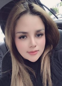 Vy Tay - puta in Muscat Photo 4 of 6