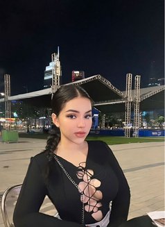 vy vy - escort in Ho Chi Minh City Photo 17 of 19