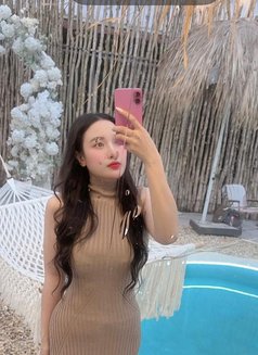 Vy Vy - escort in Gurgaon Photo 4 of 7