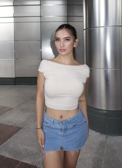 Vyanka Lovesyou - Transsexual escort in Bangkok Photo 18 of 18