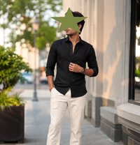 Vyom - Male escort in Ahmedabad
