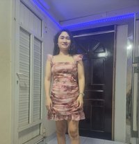 Sofia - puta in Gantok Photo 1 of 3