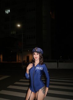 W I L D Gemma - Acompañantes transexual in Manila Photo 3 of 7