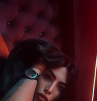 Waad Queen - Transsexual escort in Beirut