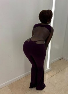 Wabi Savi - puta in Nairobi Photo 2 of 5