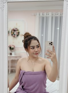 Wafa นวดแบบมืออาชีพ - masseuse in Gurgaon Photo 12 of 12