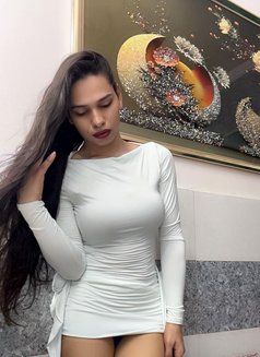 Wafiy Khan - Transsexual escort in New Delhi Photo 3 of 25