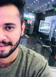 Wahab Khan - Male escort in Lahore Photo 7 of 7