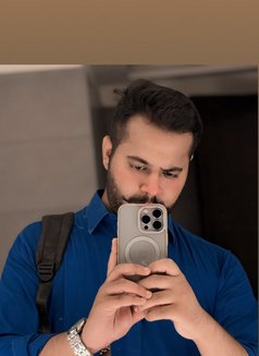 Wahab Khan - Male escort in Lahore Photo 2 of 7