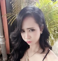 Wahn - masseuse in Phuket