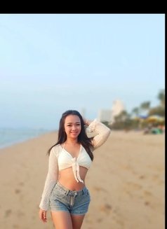 Waii small lady - escort in Pattaya Photo 13 of 29