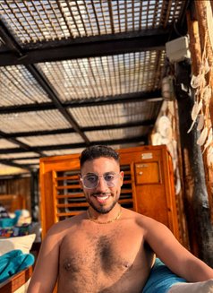 Waleed - Acompañantes masculino in Dubai Photo 4 of 8