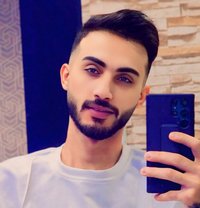 Walid for men women رجال ونساء - Male escort in Abu Dhabi