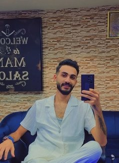 Walid for men ,women and couples - Male escort in Abu Dhabi Photo 5 of 5