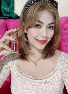 Walley - escort in Manila Photo 3 of 9