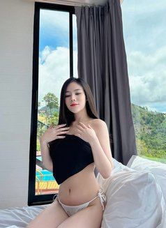 Wandda - puta in Jakarta Photo 4 of 6