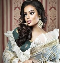 Striptease Kolkata, West Bengal, India - shemale escorts