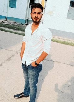 Waqar - Acompañantes masculino in Kolkata Photo 4 of 5